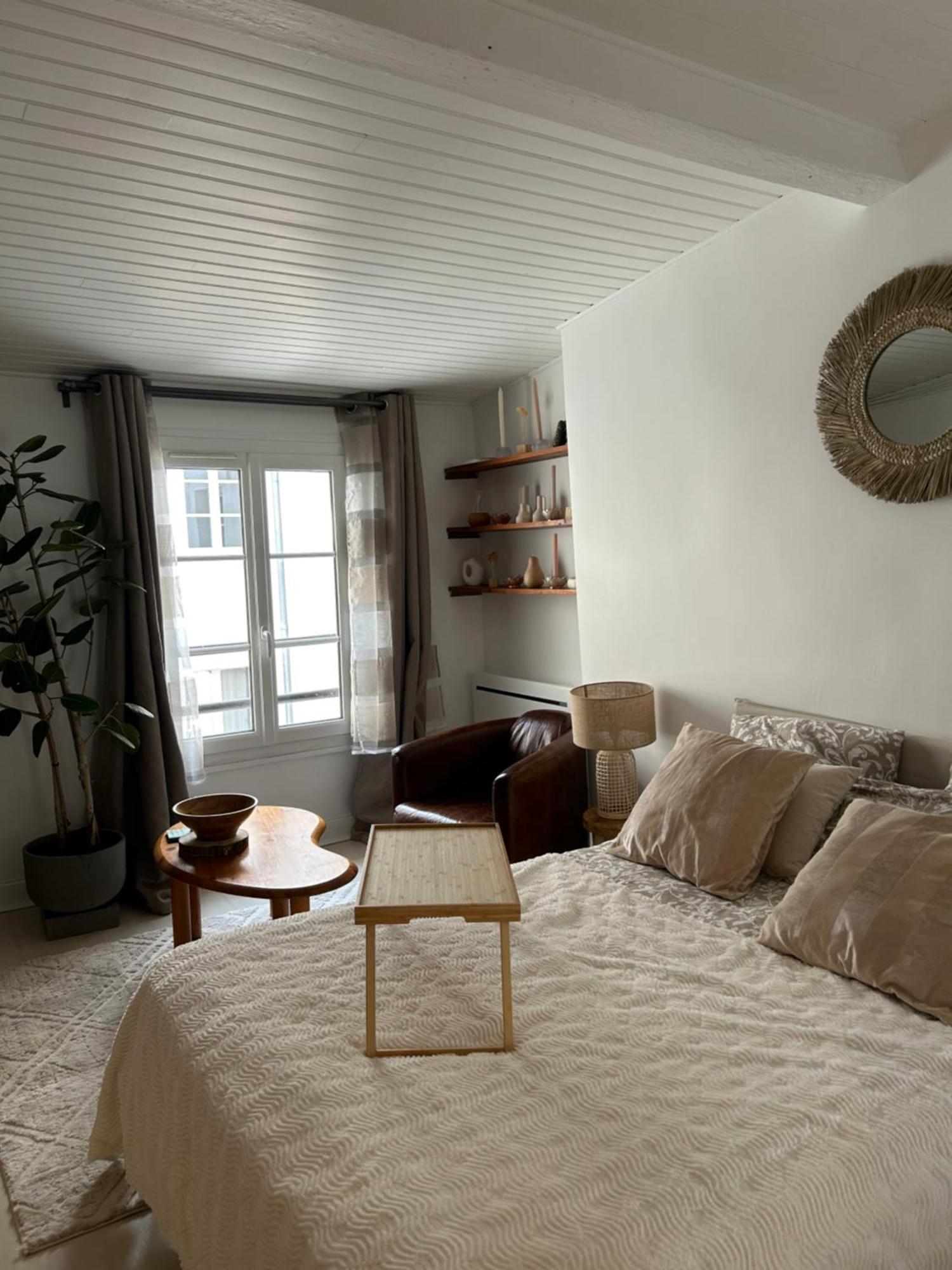 Grand Studio Entierement Renove Au Coeur De Paris Apartment Bagian luar foto